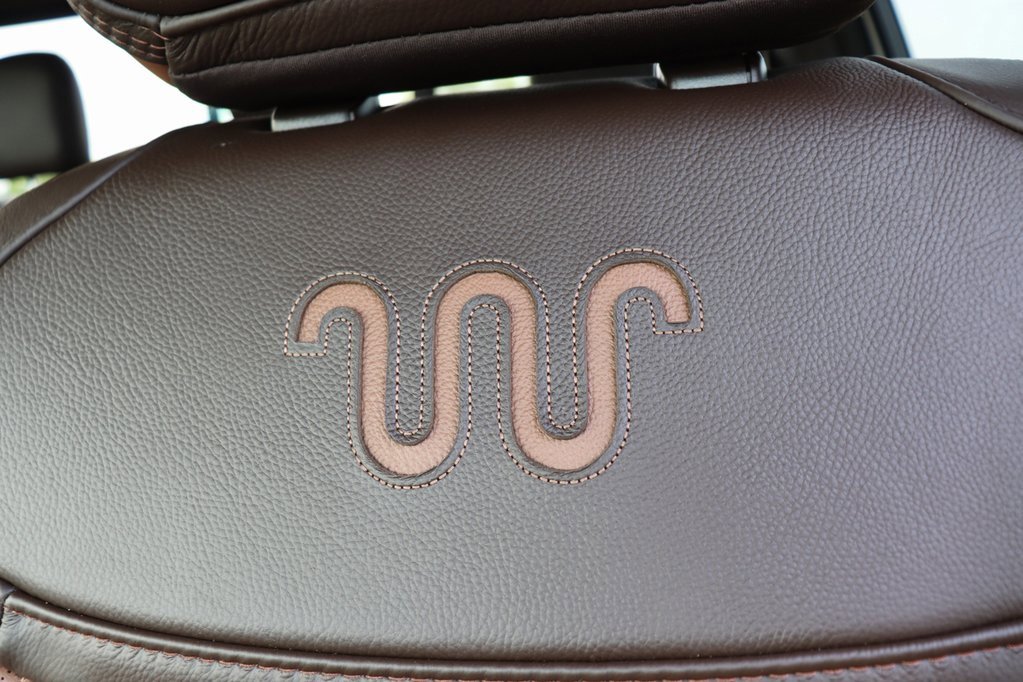 New 2025 Ford F250 King Ranch w/ Chrome Package image 32