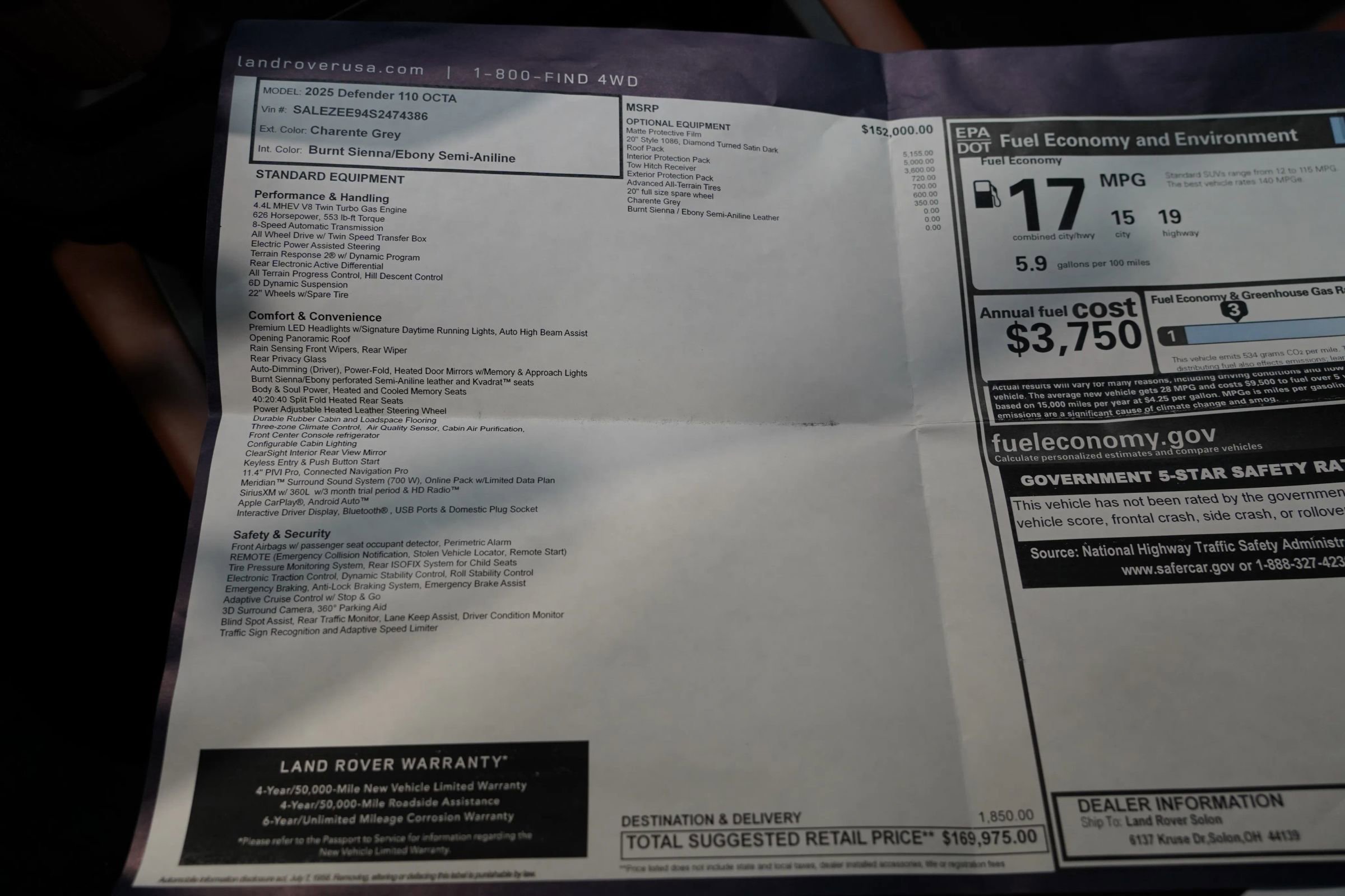 Used 2025 Land Rover Defender 110 image 74