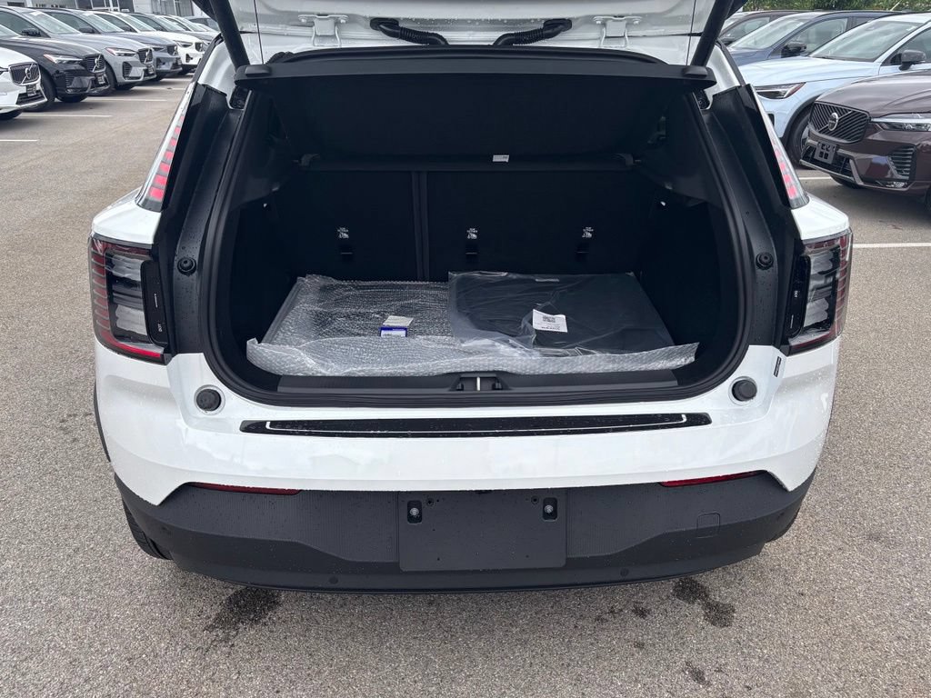 New 2026 Volvo EX30 Ultra w/ Protection Package Premier AWD/4WD image 19