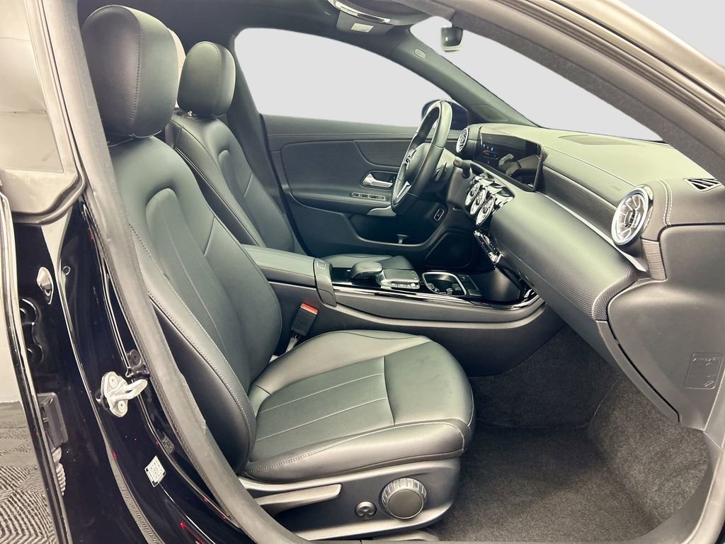 Certified 2022 Mercedes-Benz CLA 250 image 20