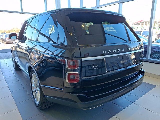 Used 2020 Land Rover Range Rover HSE image 4