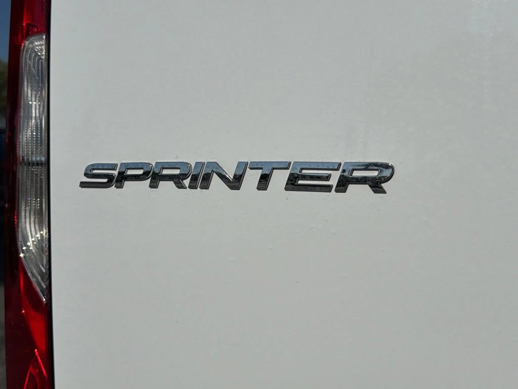 Used 2025 Mercedes-Benz Sprinter 2500 image 12