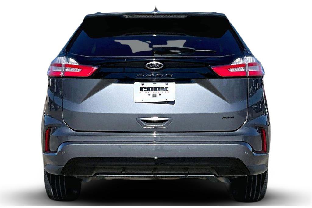 Used 2022 Ford Edge SE w/ Black Appearance Package image 4