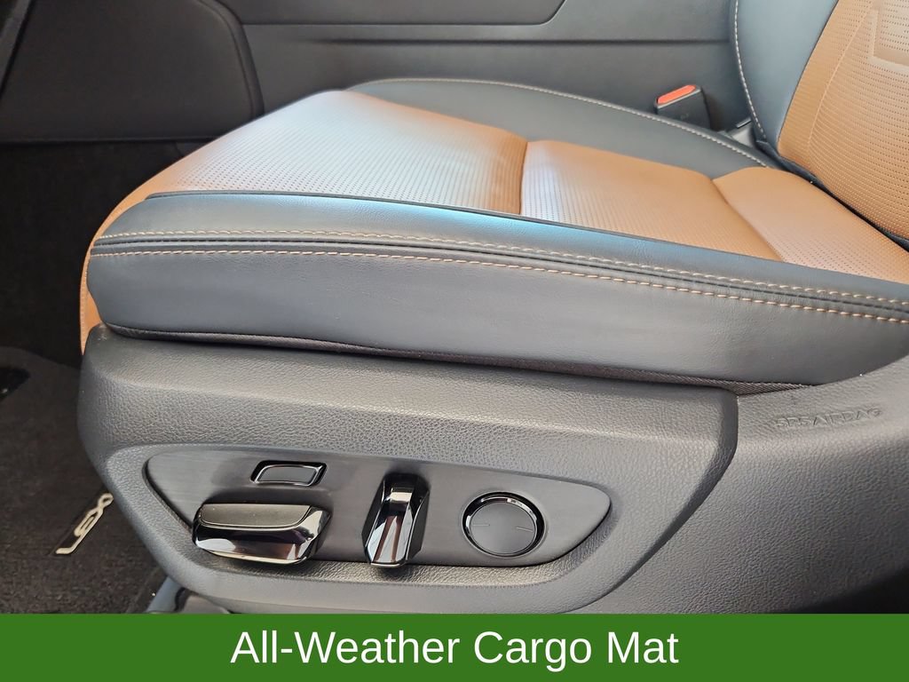 Used 2024 Lexus GX 550 w/ Accessory Package (2T) AWD/4WD image 27