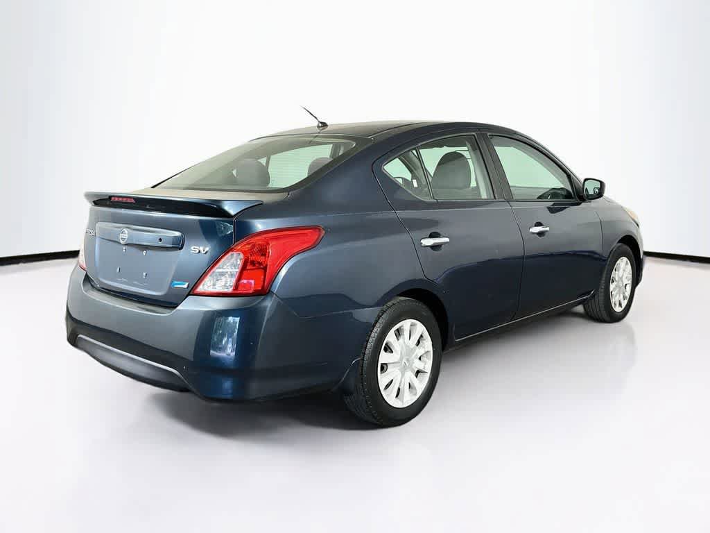 Used 2015 Nissan Versa SV FWD image 23