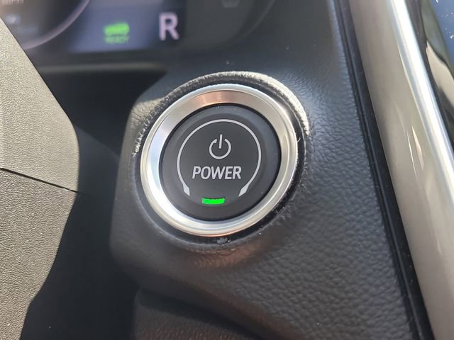 Used 2022 Chevrolet Bolt EUV LT w/ Convenience Package FWD image 28