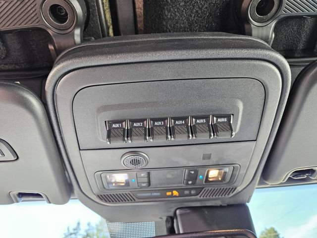 Used 2022 Ford Bronco Outer Banks AWD/4WD image 12
