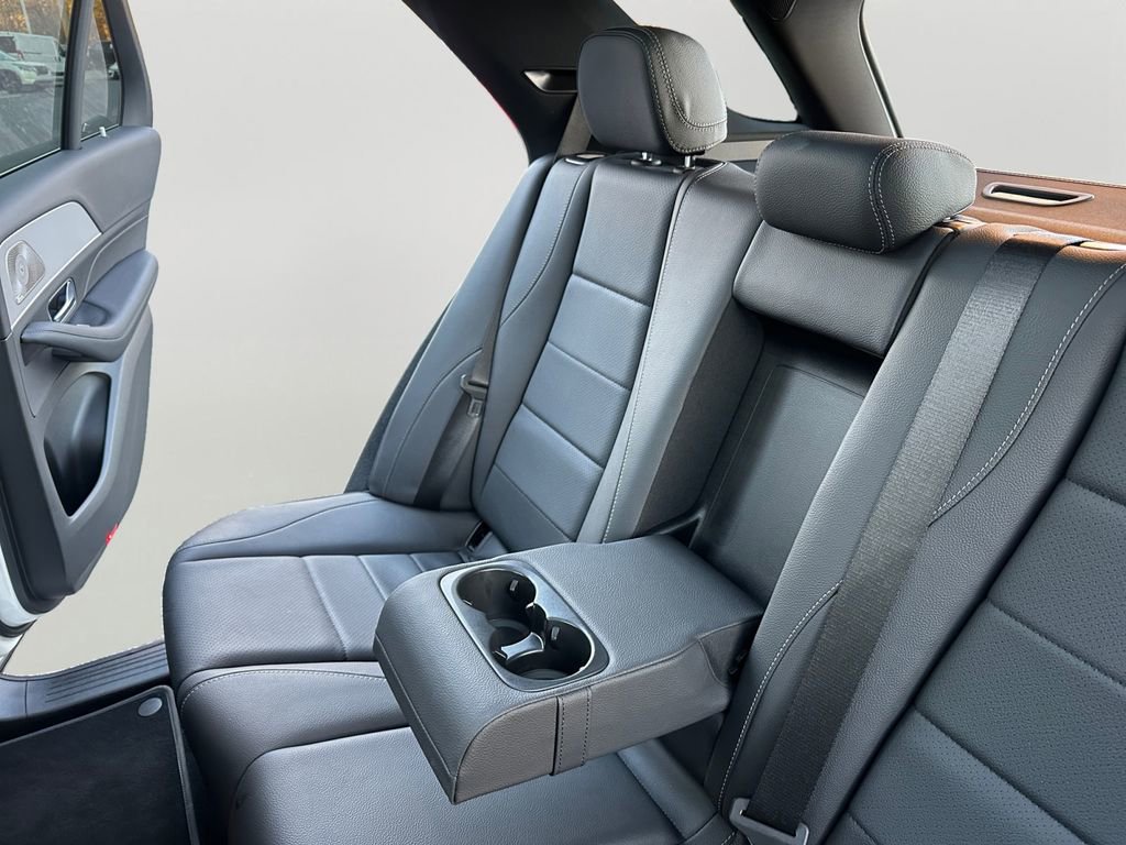 Used 2025 Mercedes-Benz GLE 350 4MATIC image 28