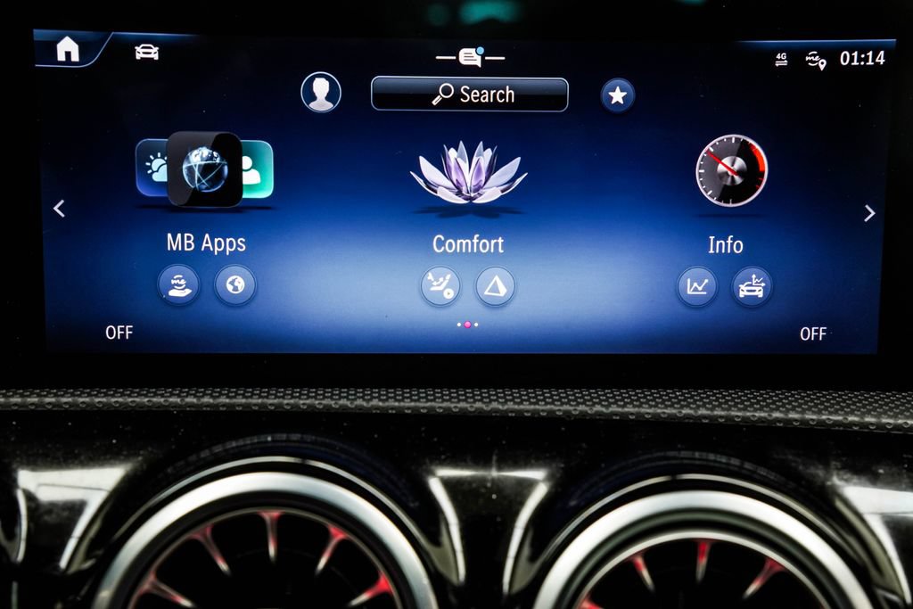 Used 2025 Mercedes-Benz CLA 250 image 30