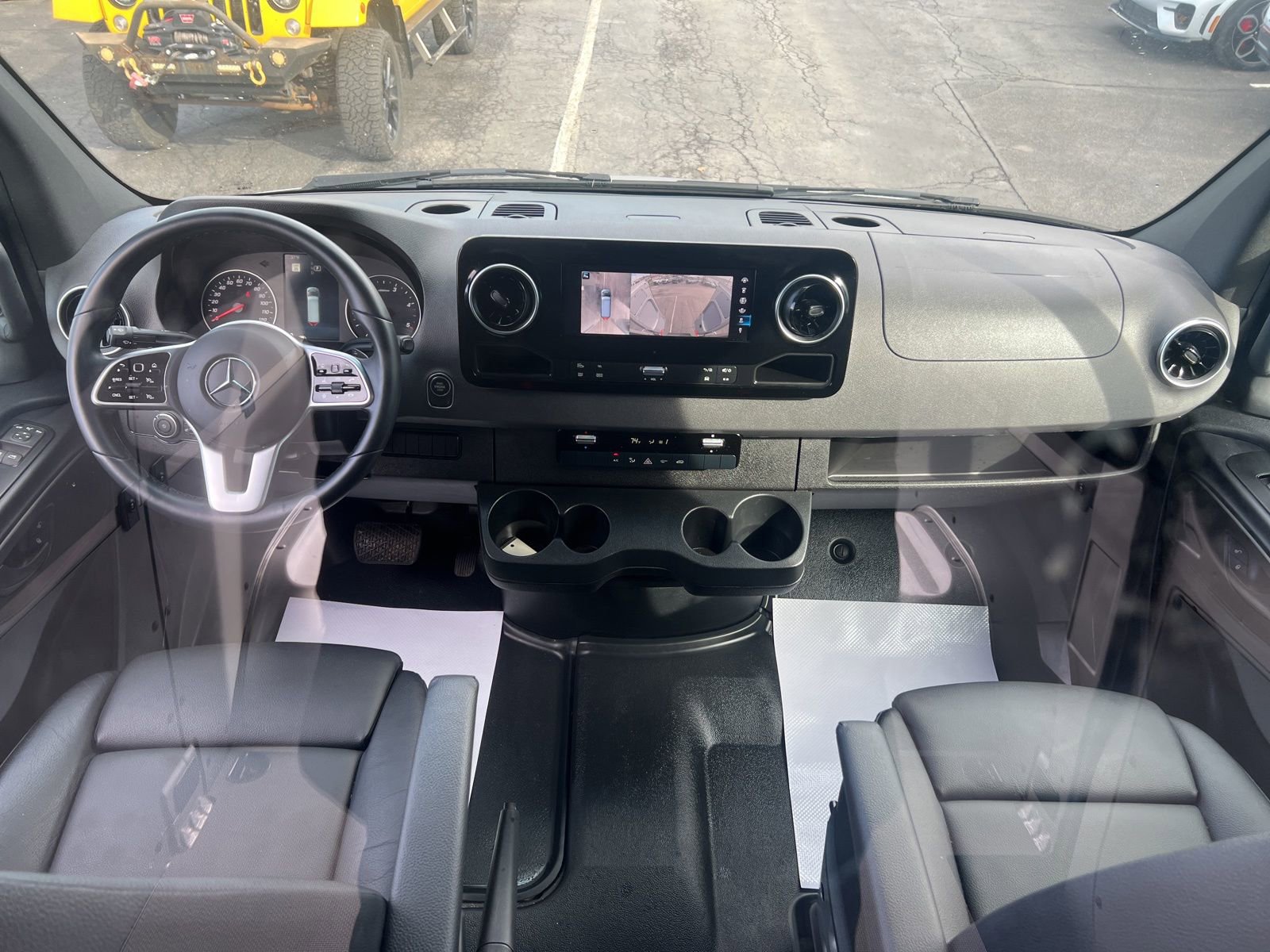 Used 2024 Mercedes-Benz Sprinter 144 Cargo image 25