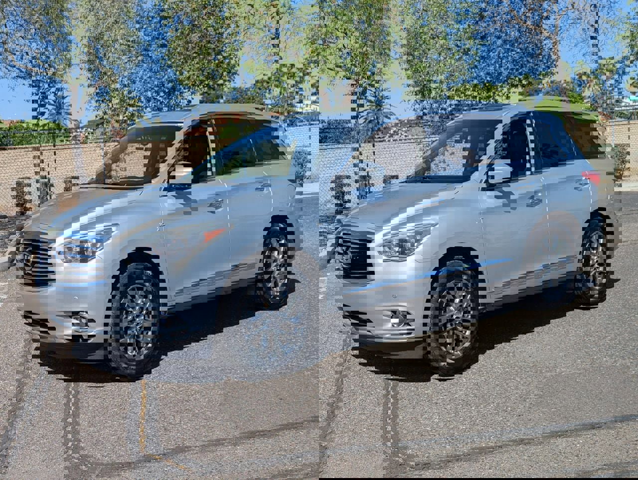 Used 2015 INFINITI QX60 FWD w/ Premium Plus Package image 2