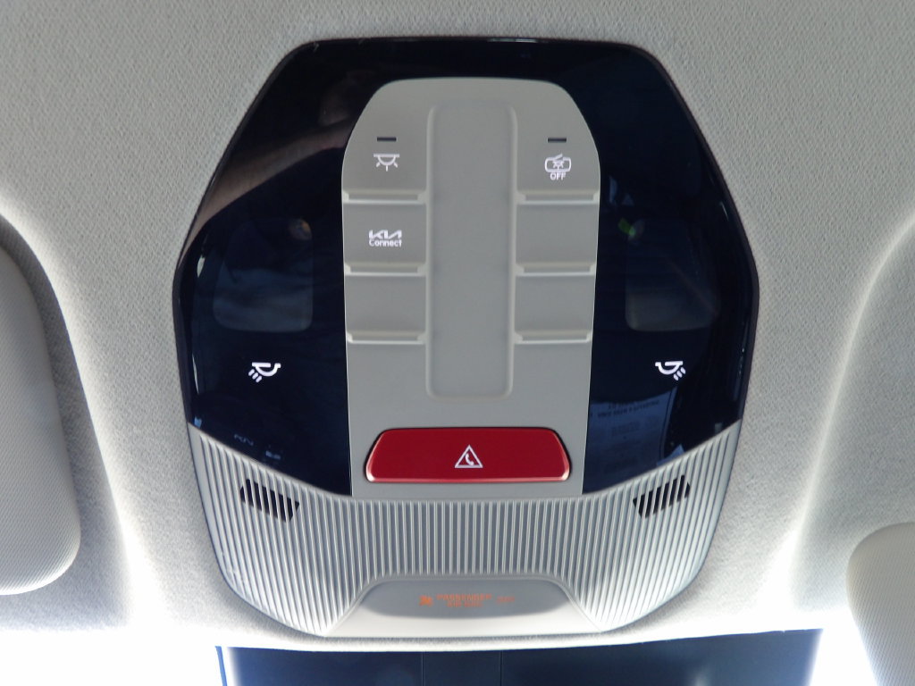 Certified 2025 Kia K4 EX FWD image 15