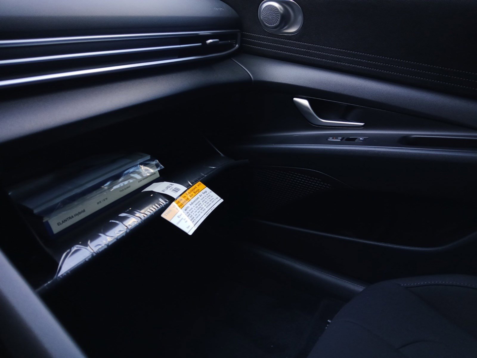 New 2026 Hyundai Elantra Blue image 22