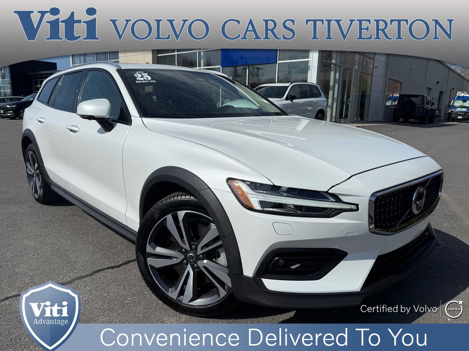 Used 2025 Volvo V60 B5 Cross Country Plus
