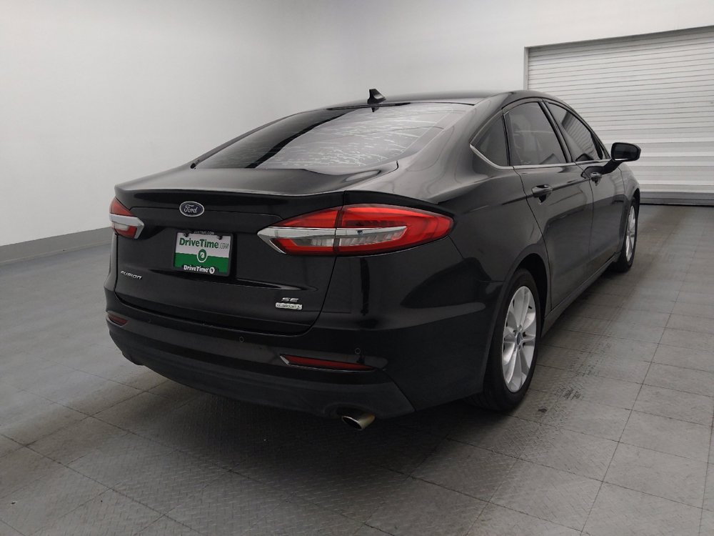 Used 2019 Ford Fusion SE FWD image 9