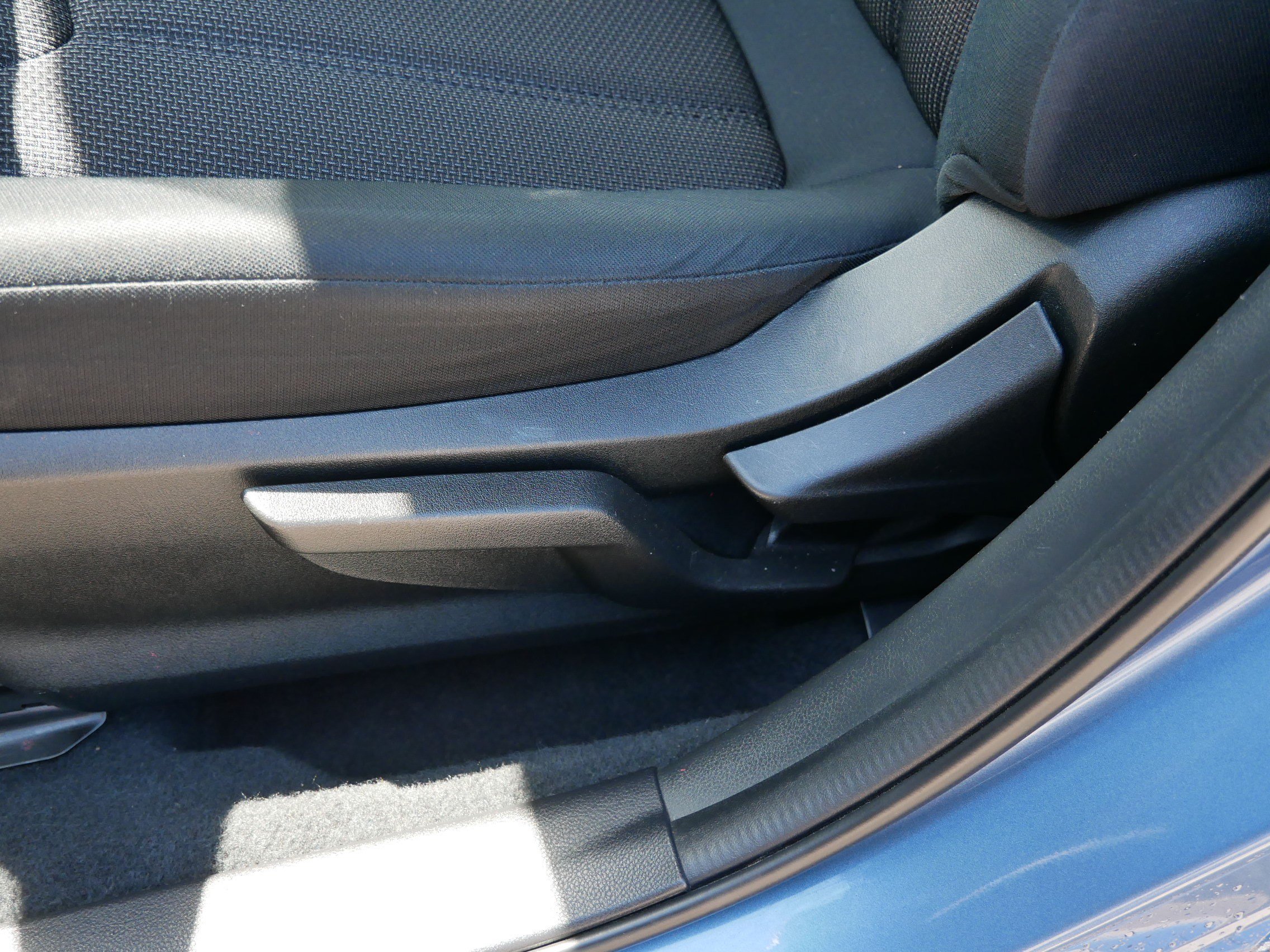 Used 2023 Subaru Crosstrek 2.0i AWD/4WD image 19