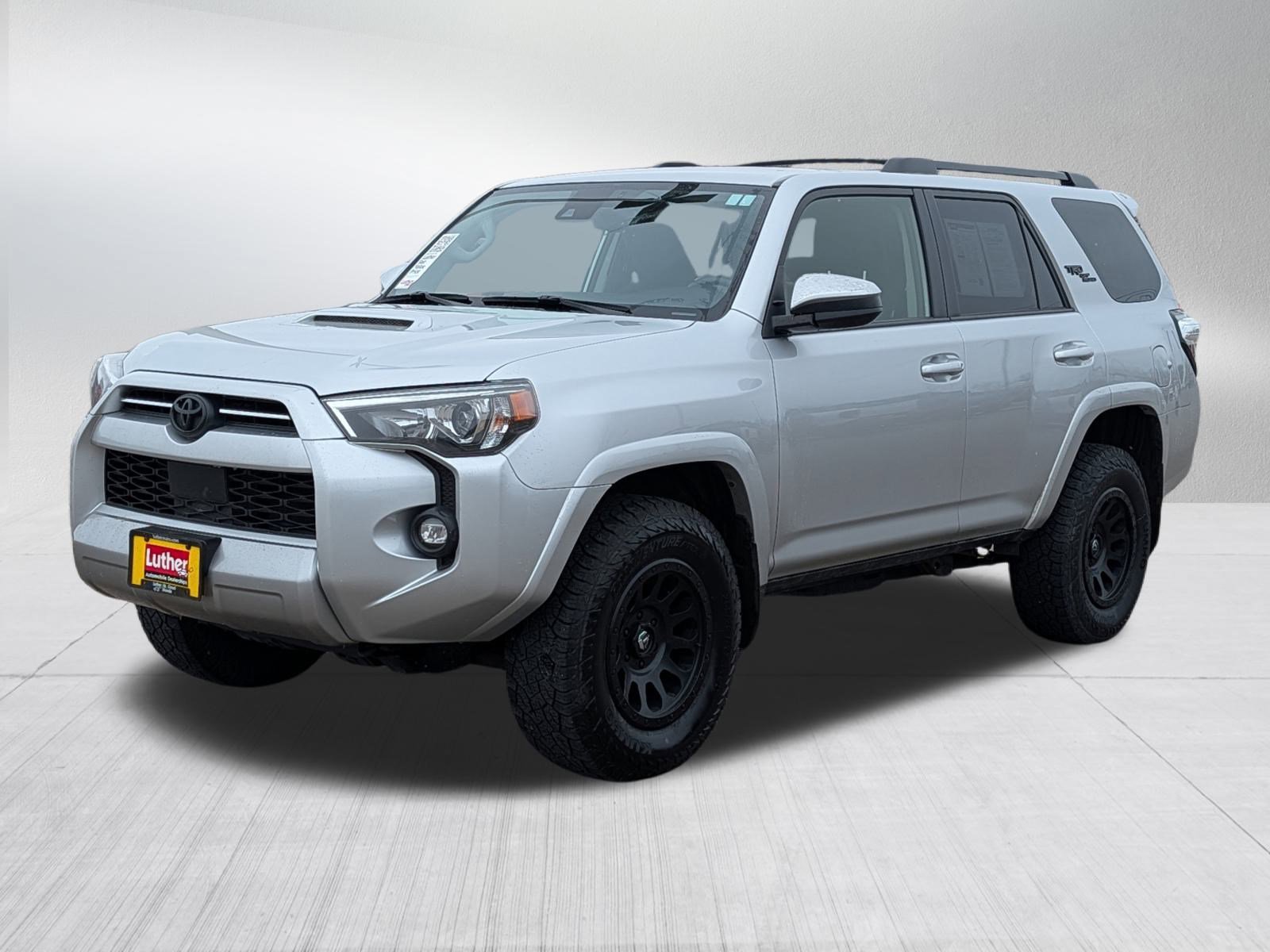 Used 2021 Toyota 4Runner TRD Off-Road image 3
