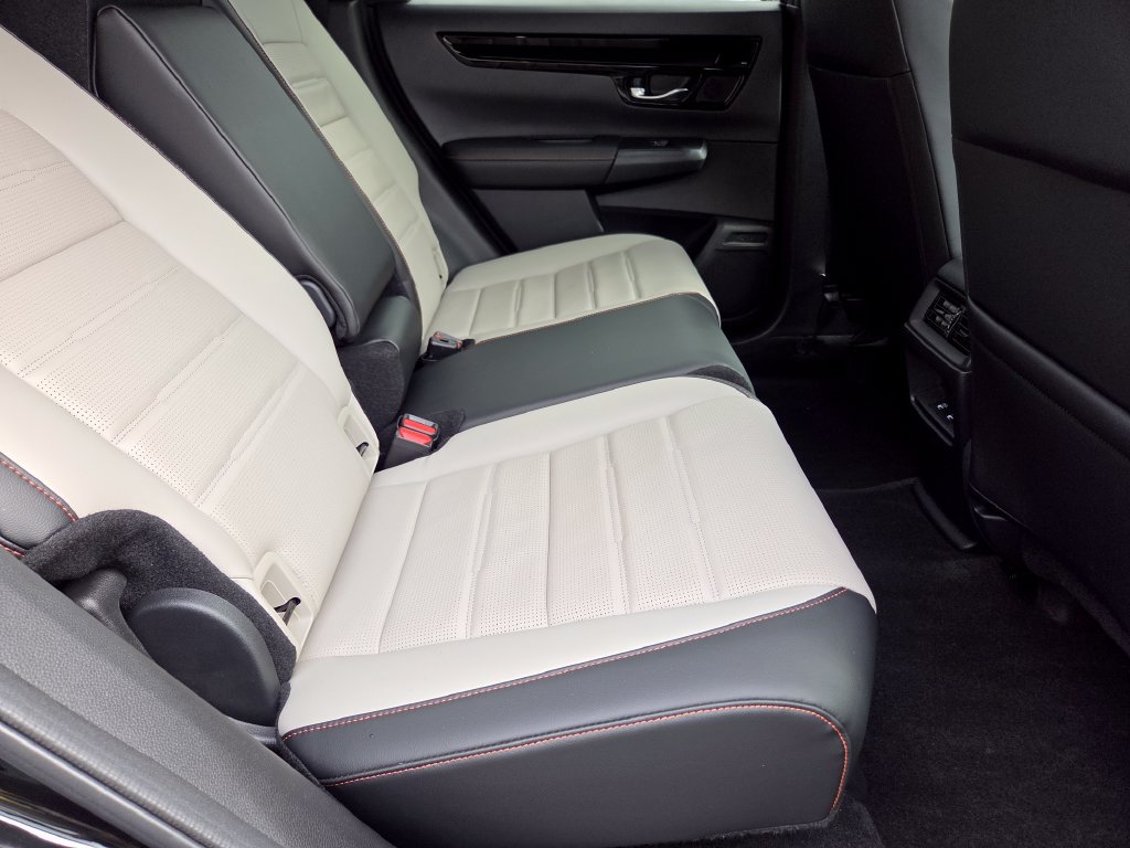 Certified 2025 Honda CR-V Sport Touring image 33