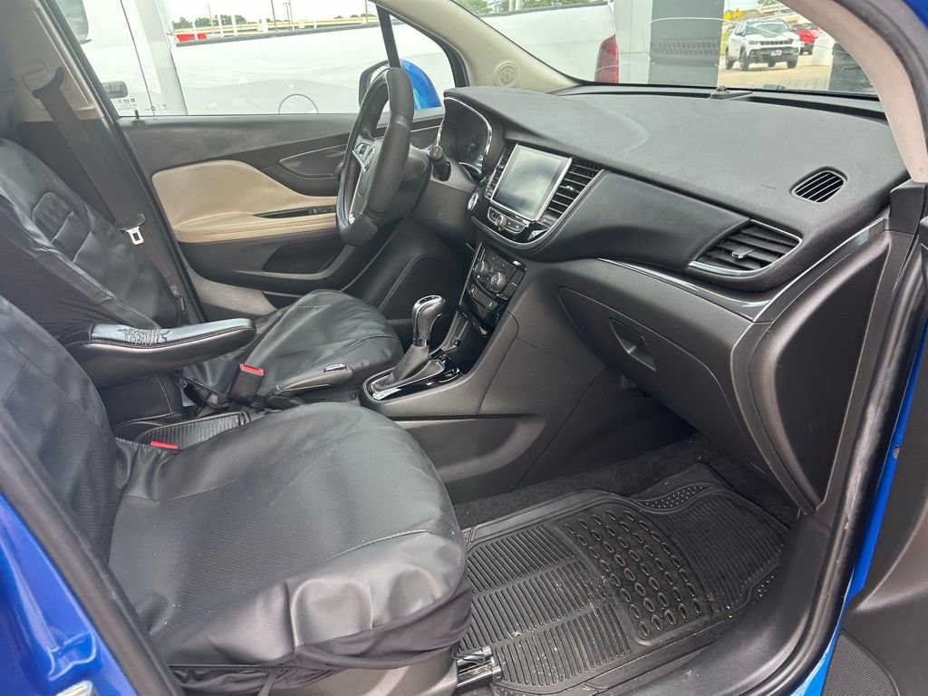 Used 2018 Buick Encore Preferred FWD image 3