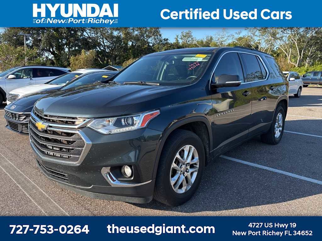Used 2020 Chevrolet Traverse LT