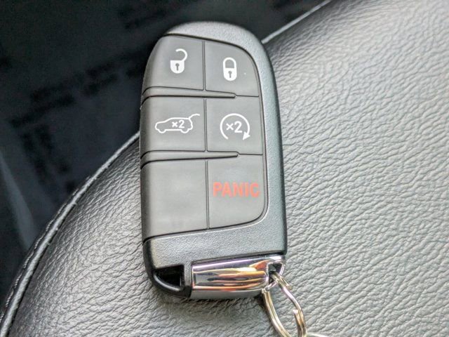 New 2026 Jeep Compass Latitude w/ Sun and Sound Group image 26