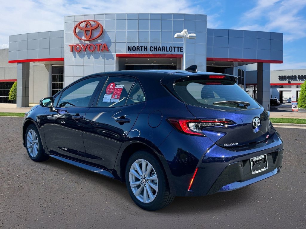 New 2027 Toyota Corolla SE w/ SE Premium Package FWD image 5