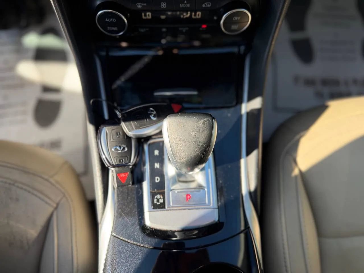 Used 2018 INFINITI QX30 Premium w/ Navigation Package image 46