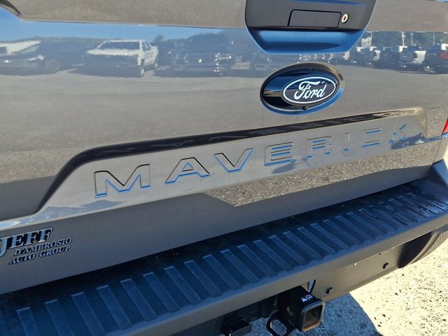 Used 2025 Ford Maverick XL w/ Equipment Group 102A AWD/4WD image 33