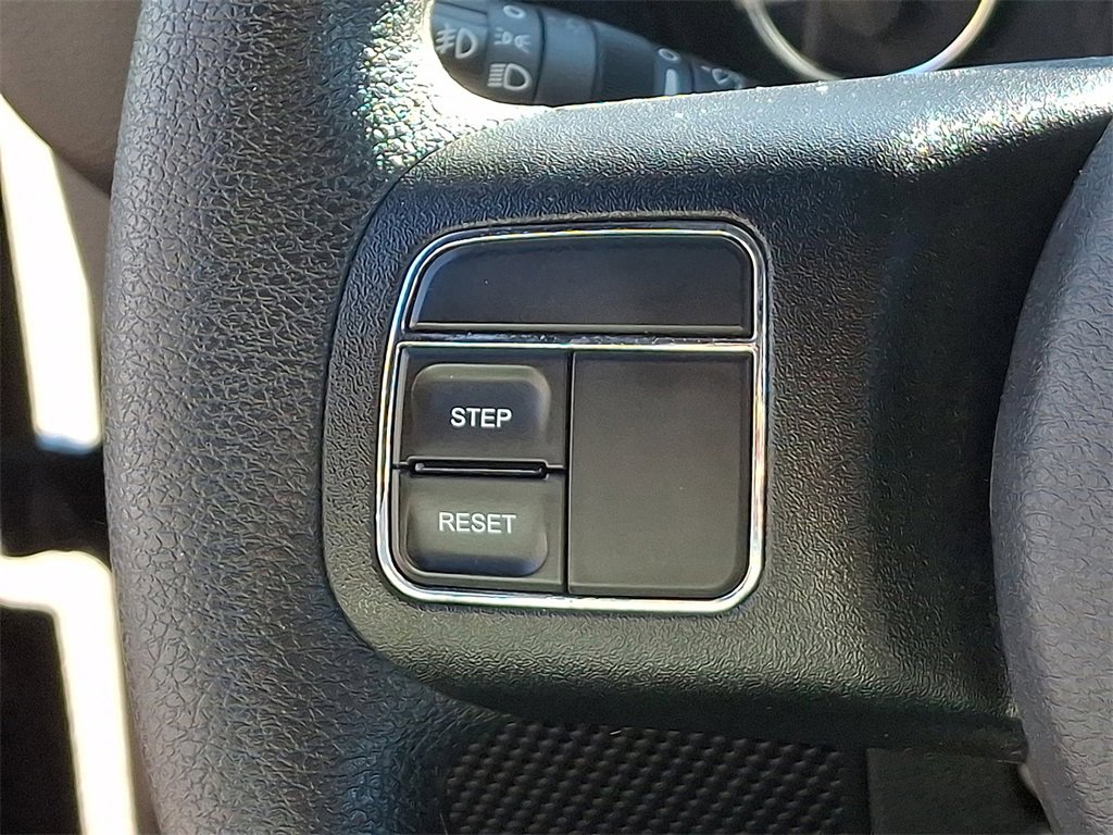 Used 2018 Jeep Wrangler Sport image 18