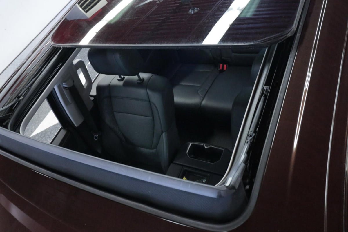 Used 2023 Toyota Tundra Limited w/ Power Package image 16