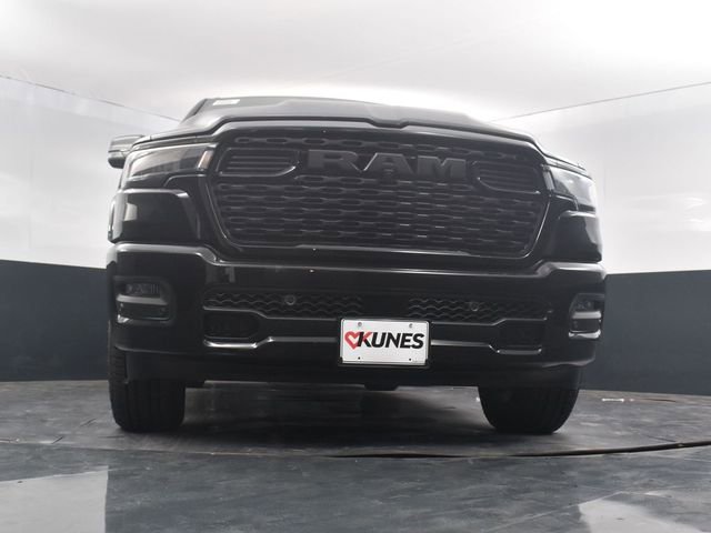 New 2026 RAM 1500 4x4 Crew Cab image 43