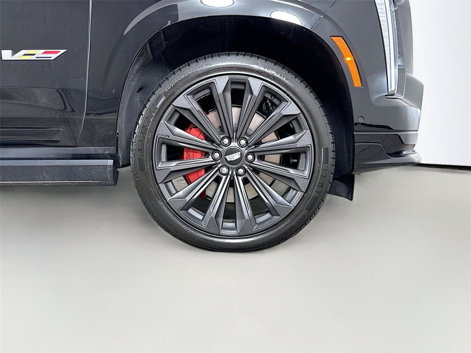 Used 2025 Cadillac Escalade ESV V AWD/4WD image 43