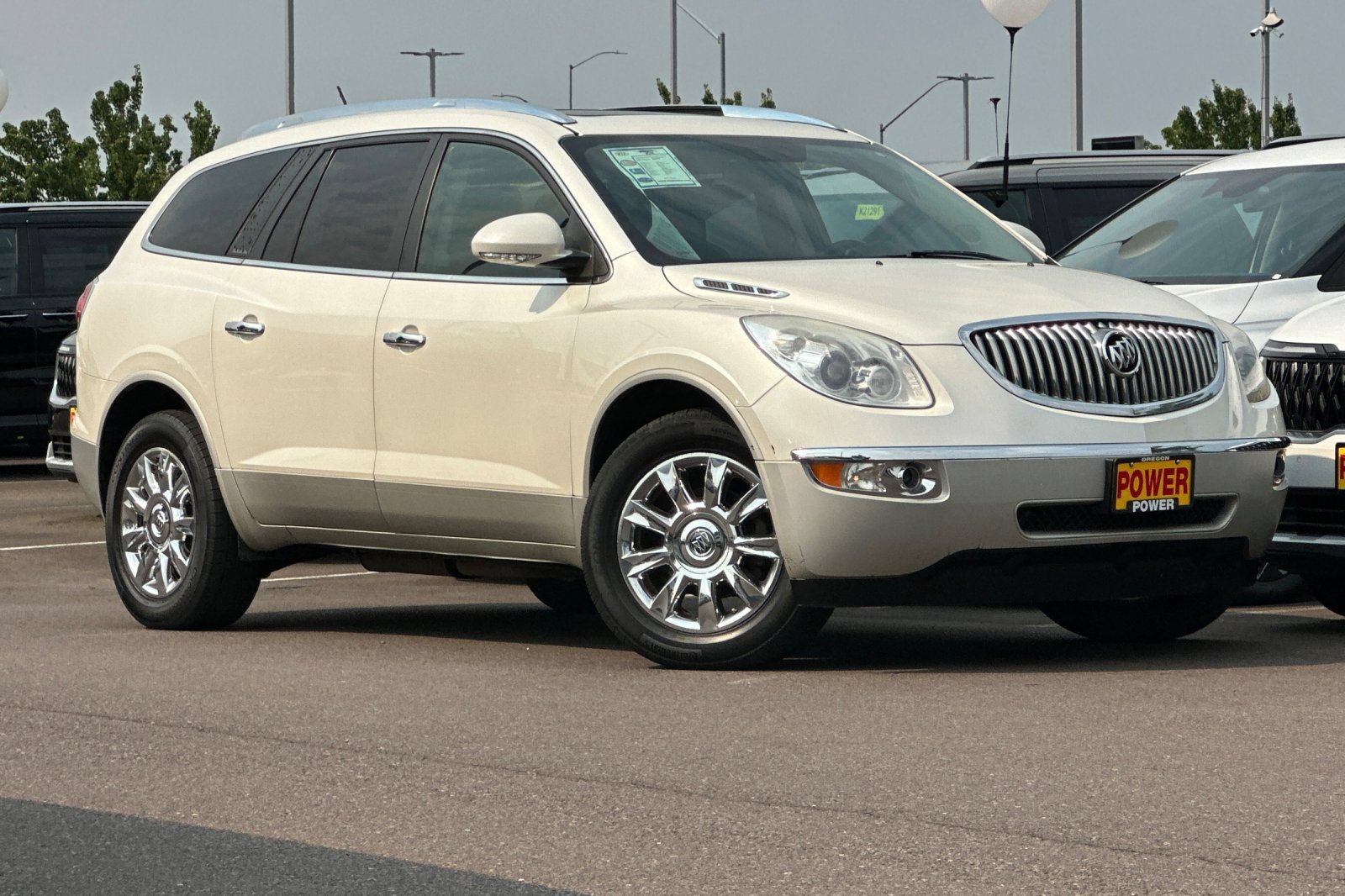 Used 2012 Buick Enclave Premium w/ Trailering Provision Package AWD/4WD image 2