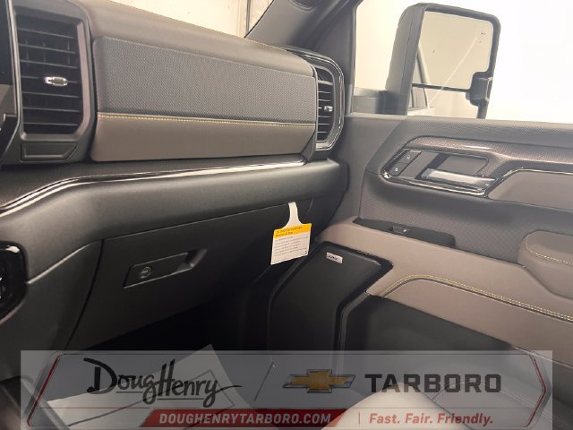 New 2026 Chevrolet Silverado 2500 ZR2 AWD/4WD image 45