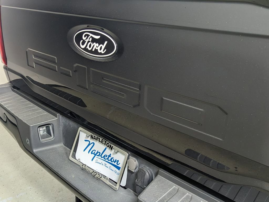 Used 2024 Ford F150 XLT w/ XLT Black Appearance Package image 9