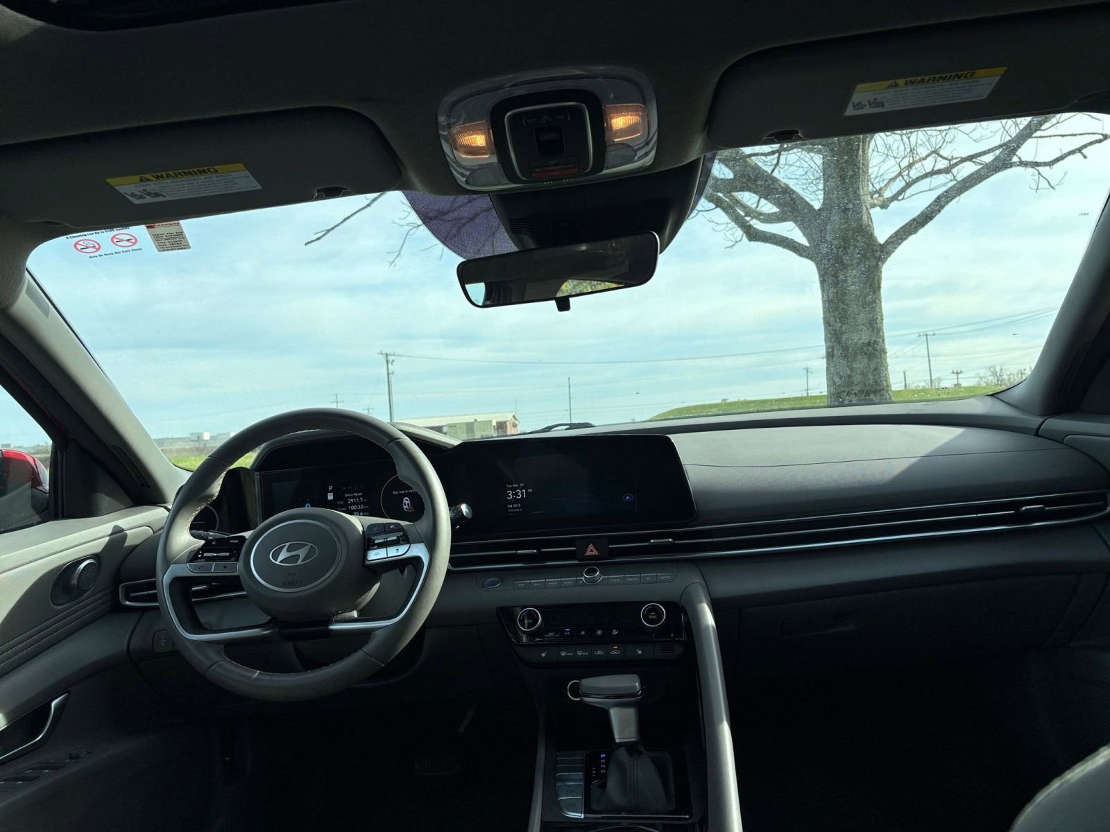 Used 2025 Hyundai Elantra SEL FWD image 34