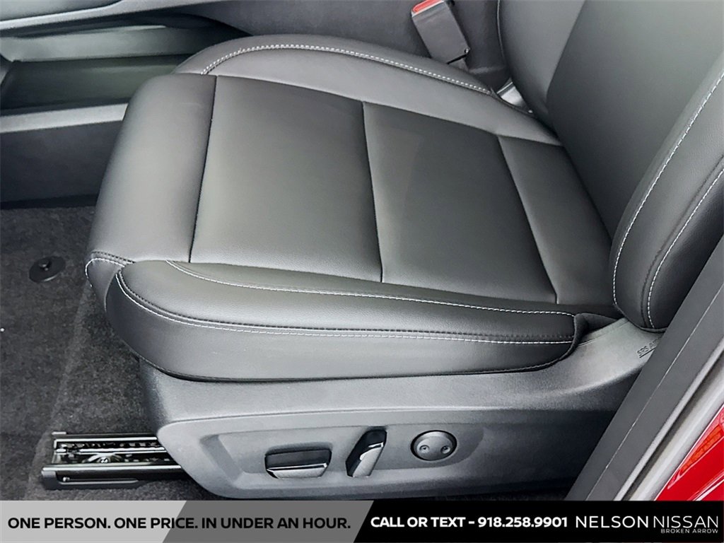 New 2025 Nissan Murano SL image 19