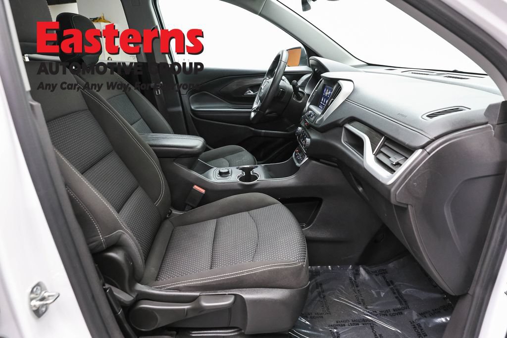 Used 2024 GMC Terrain SLE FWD image 24