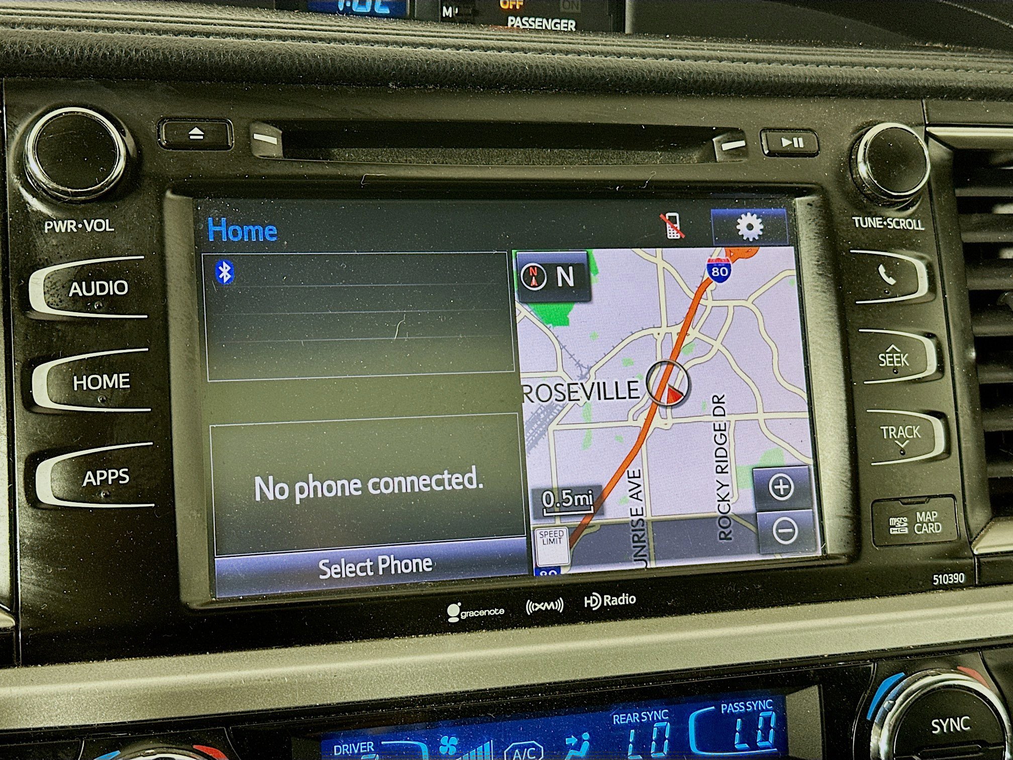 Used 2019 Toyota Highlander SE image 21