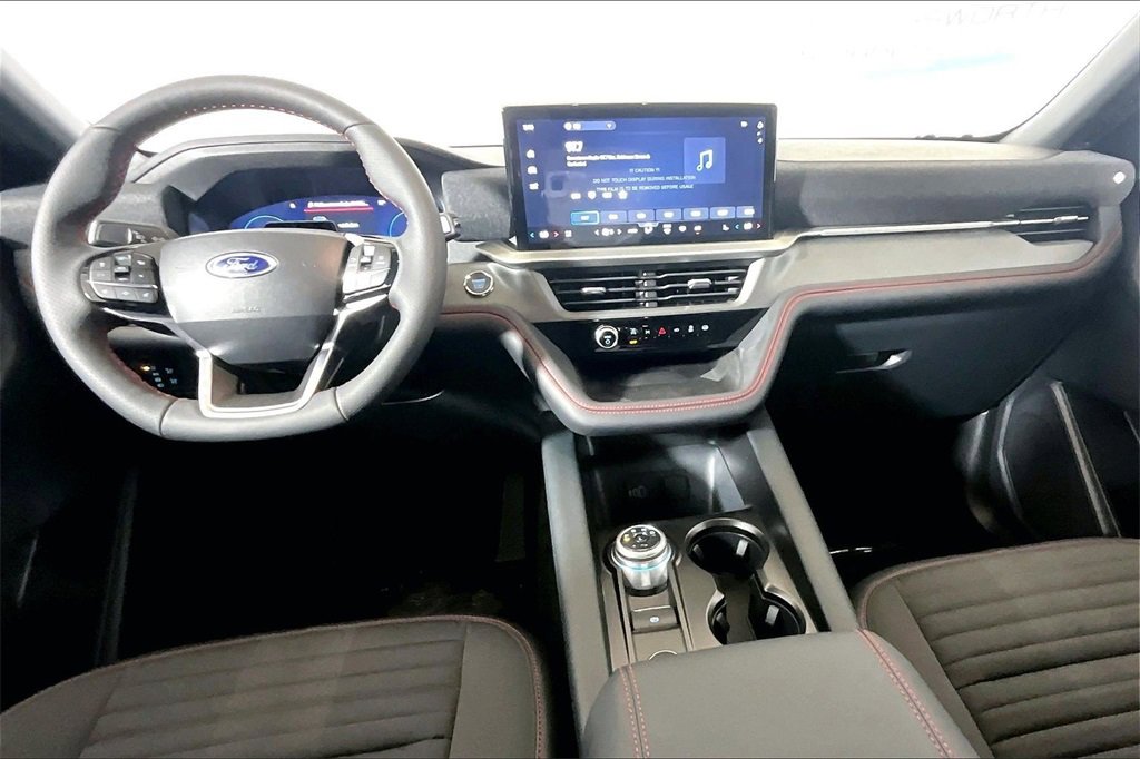 New 2026 Ford Explorer ST-Line image 5