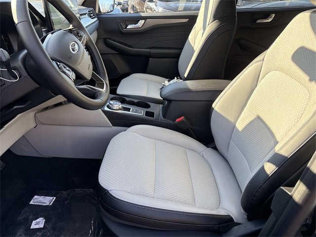 New 2026 Ford Escape SE image 22
