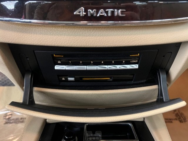 Used 2009 Mercedes-Benz S 550 4MATIC image 22