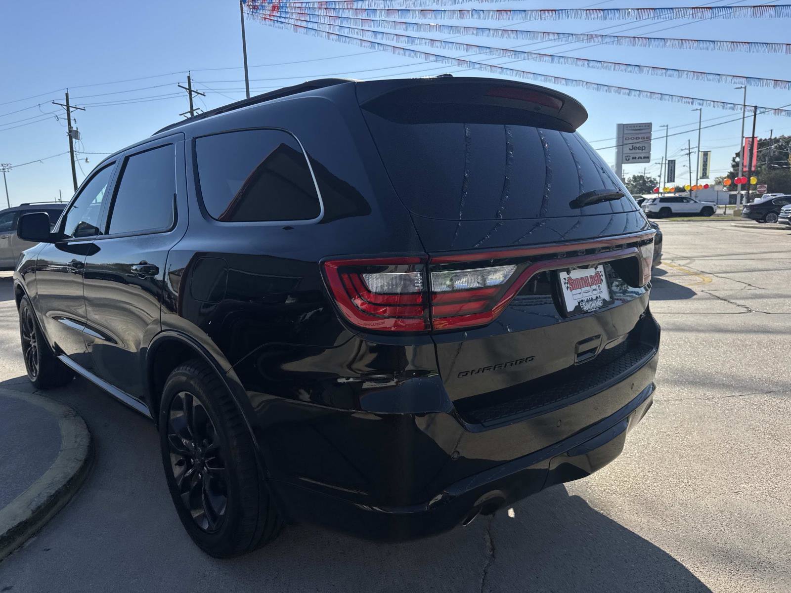 Certified 2023 Dodge Durango R/T w/ Blacktop Package image 4