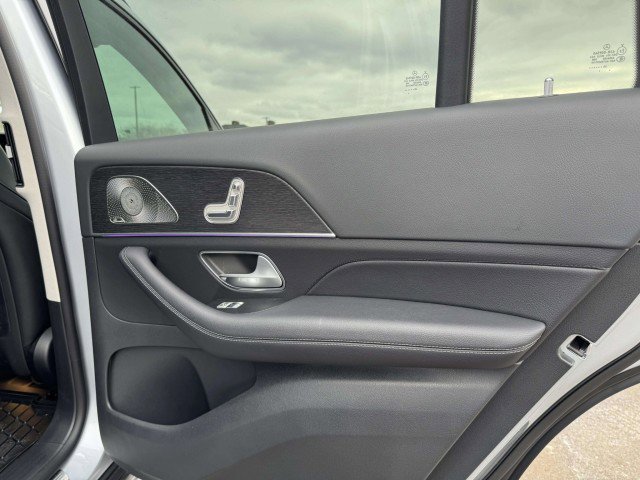 New 2026 Mercedes-Benz GLS 450 4MATIC image 28