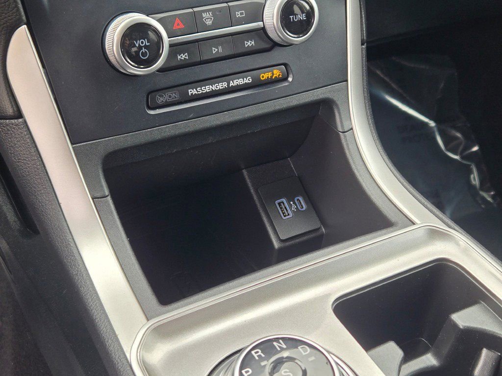 Used 2023 Ford Edge SEL w/ Convenience Package AWD/4WD image 28