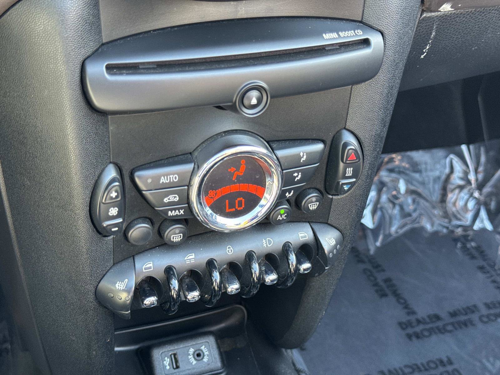 Used 2013 MINI Cooper Convertible image 14