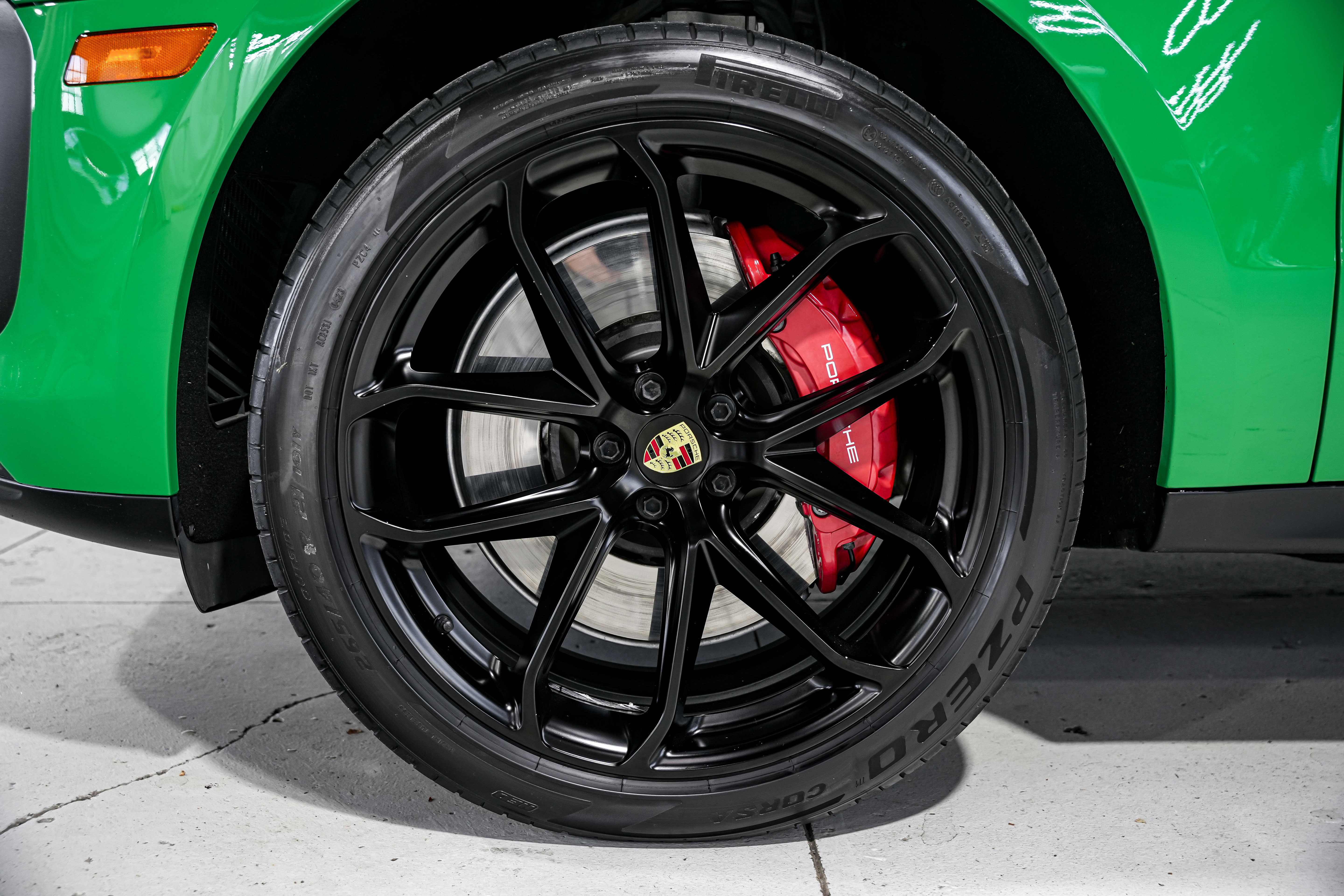 Used 2023 Porsche Macan GTS image 50