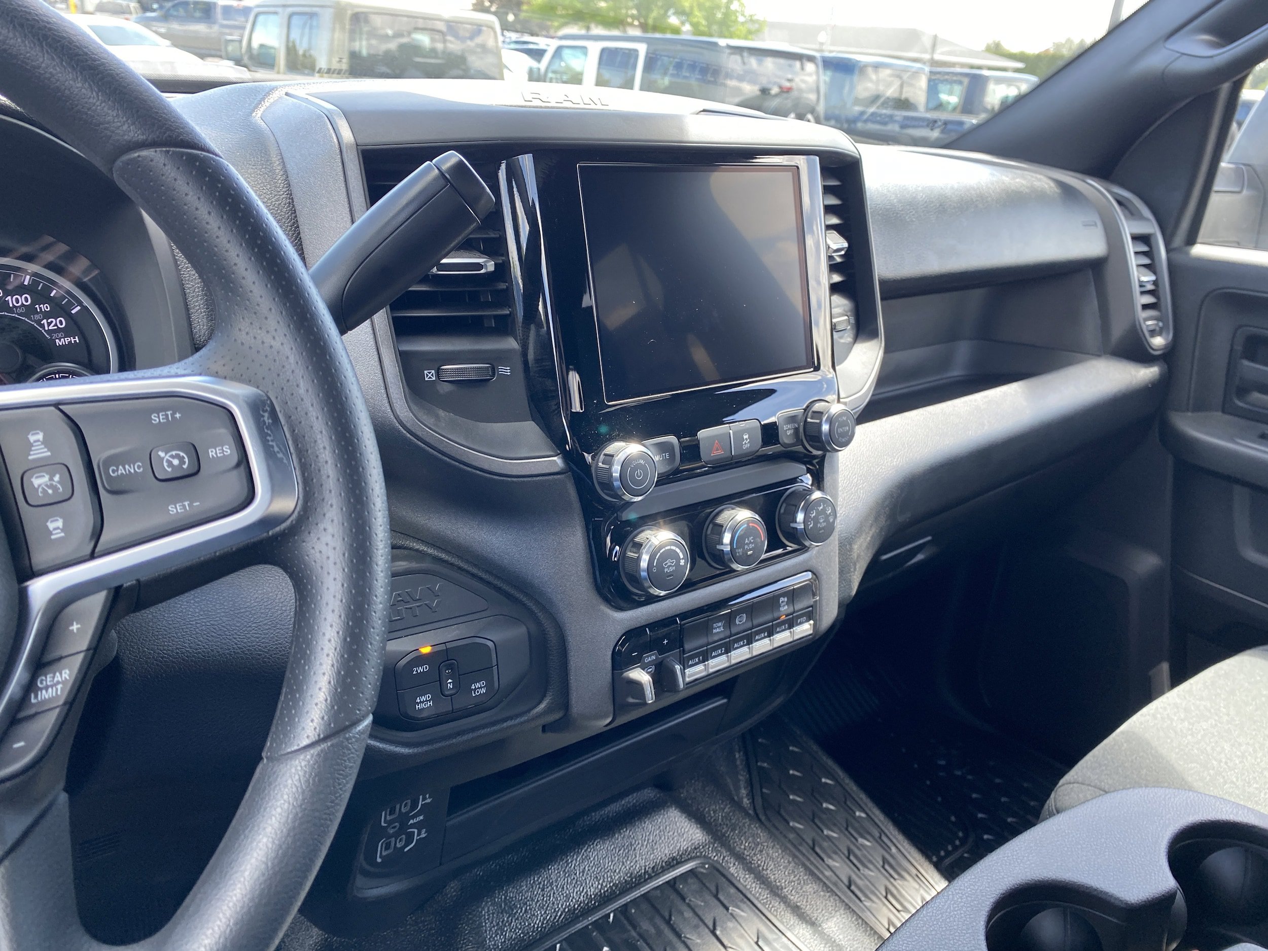 New 2025 RAM 4500 Tradesman AWD/4WD image 8