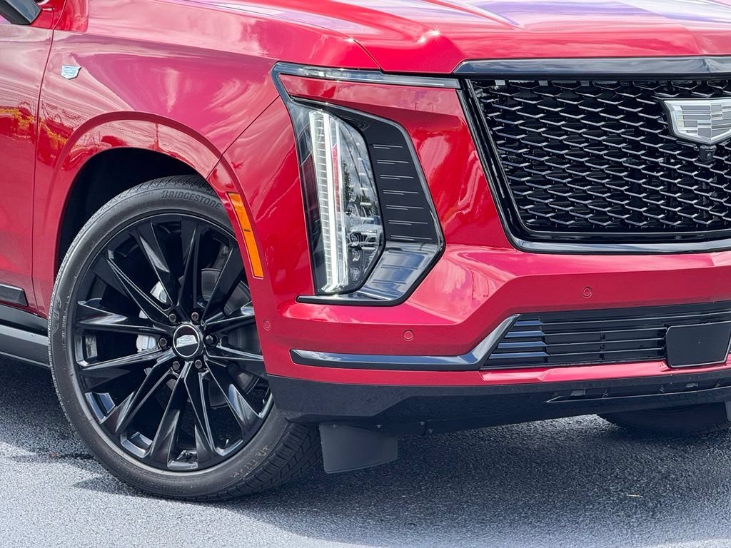 New 2026 Cadillac Escalade Platinum Sport w/ LPO, ONYX Package AWD/4WD image 13