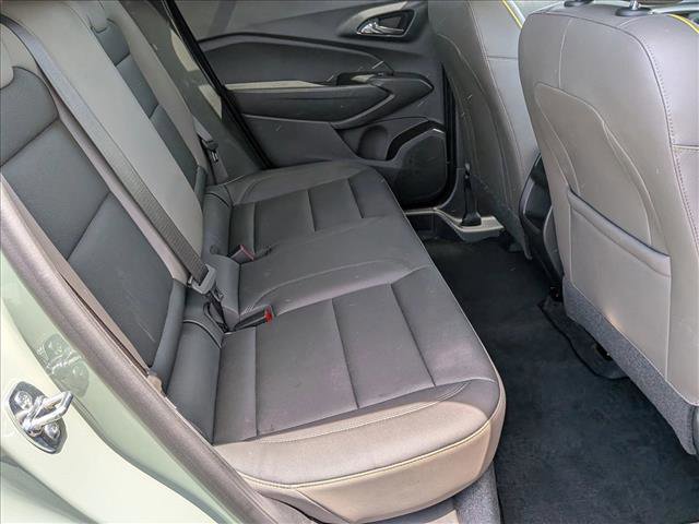 Used 2025 Chevrolet Trax ACTIV FWD image 18